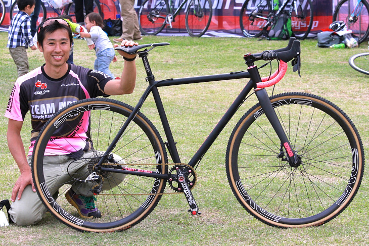 菊地洋介さん(TEAM AIBE)のTONIC FABRICATION Magnum CX DISC