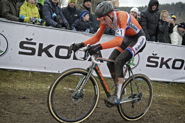 20歳の若さで2015CX世界選エリート男子を制したマテュー・ファンデルポール(オランダ)