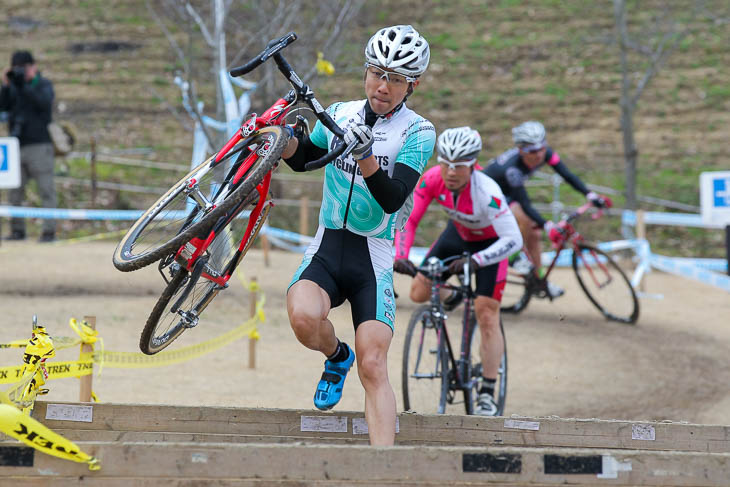C1 2周目先頭は熊崎祥太(R2 SPORTS CYCLING TEAM)