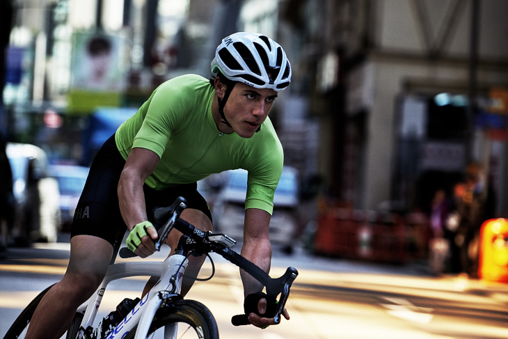 Rapha Pro Team Aero Jersey(Bright Green)着用イメージ