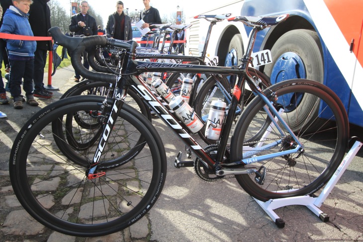 シルヴァン・シャヴァネル(フランス、IAMレーシング)のスコット ADDICT CX