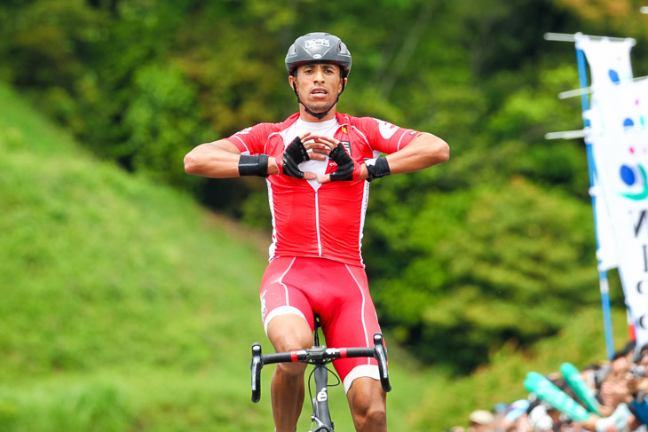 ラファー・シティウィ(スカイダイブドバイプロサイクリングチーム)が逃げ切り優勝