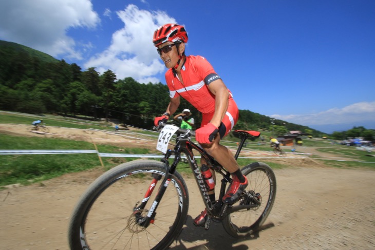 男子マスターズは竹谷賢二 (SPECIALIZED RACING JAPAN)が優勝