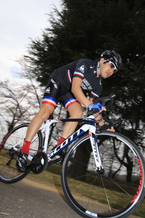 「レースの基本を押さえた自転車」山添悟志(WALKRIDE コンセプトストア)