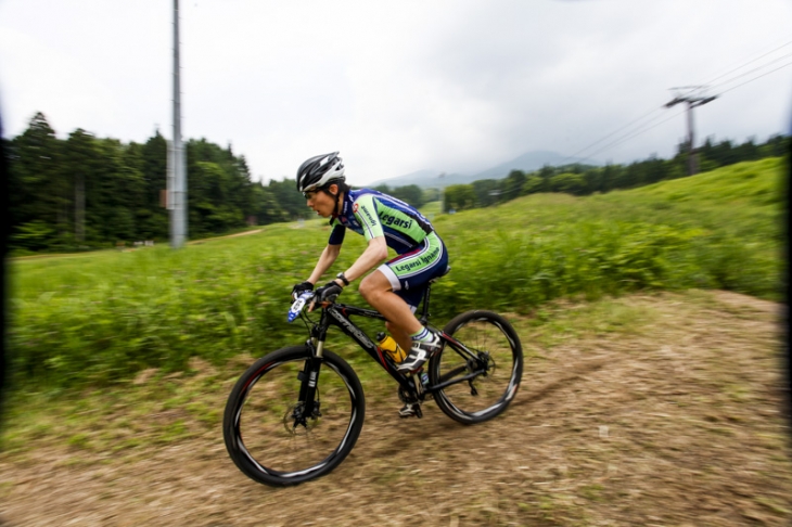 男子ユース優勝の小林勇輝(イナーメ信濃山形)