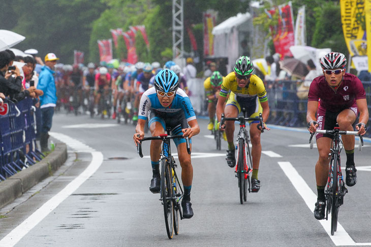U23 3周目へ、孫崎大樹(早稲田大)、小山貴大(シマノレーシング)、松本憲斗(鹿屋体育大)が逃げる
