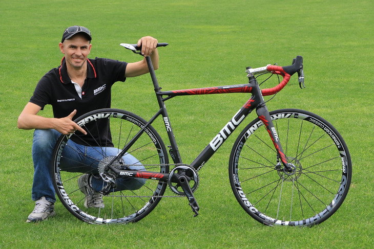 フタバ商店 ザック・レイノルズさんのBMC crossmachine CX01