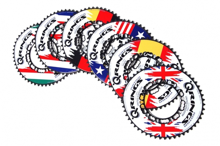 ローター Q-RINGS Flag Edition(左から3番目のドイツカラーは国内展開なし)
