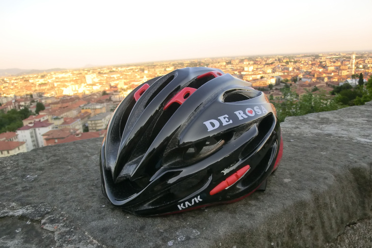 カスク Vertigo 2.0 DE ROSA(Black/Red)