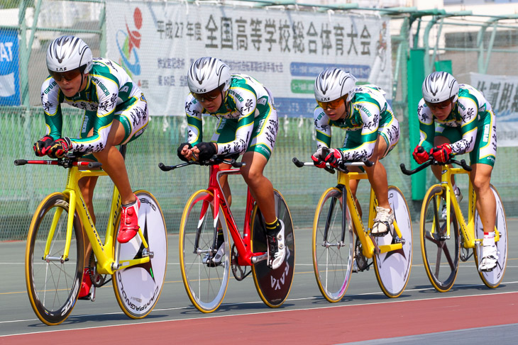 4kmチームパーシュート 2位 岐阜第一(大屋、亀谷、菅原、山田)4分23秒576(予選時) 大会新
