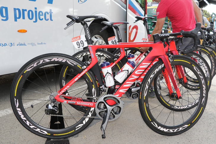 ルーカ・パオリーニ(イタリア、カチューシャ)のキャニオン AEROAD CF SLX