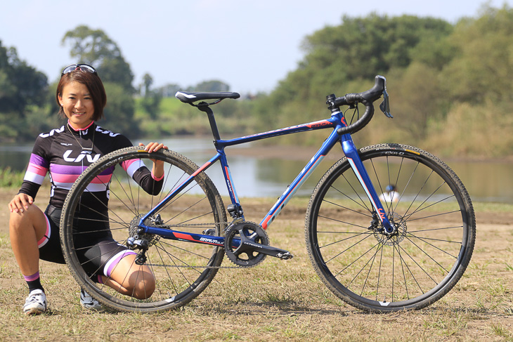 武田和佳(Liv)Liv BRAVA SLR