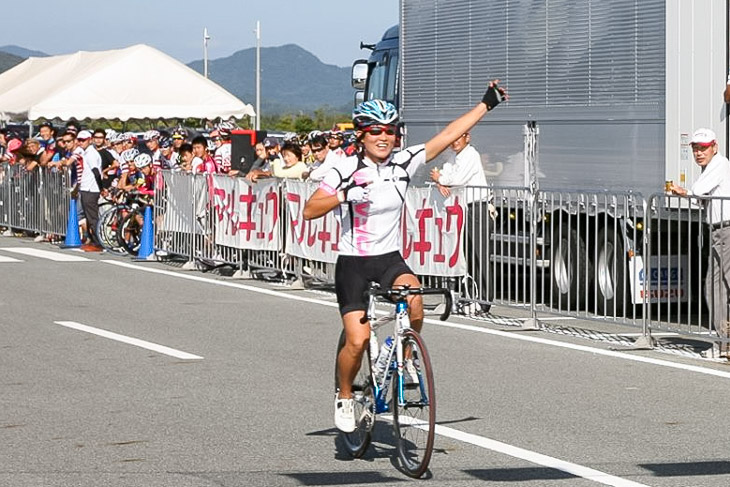 秋きらら浜 Fクラスタは前日に続いて中原恭恵(チェリージャパン)が優勝