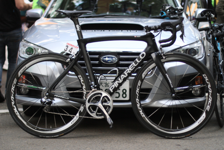 ベン・スウィフト(イギリス、チームスカイ)のピナレロ DOGMA F8