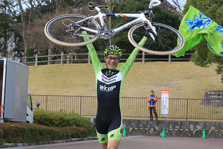 C4午後で勝利した梶田歩(Champion System Japan)