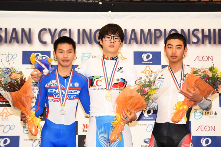 3km個人追抜き男子ジュニア 表彰