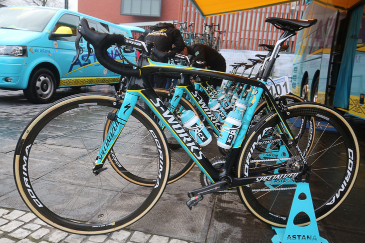 ラース・ボーム(オランダ、アスタナ)のスペシャライズド S-WORKS TARMAC