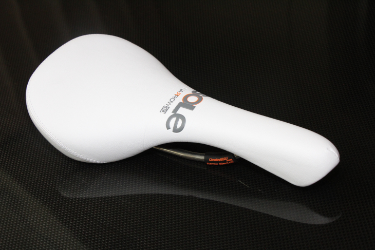 ワンバイエス Narrow30ソウル(オールホワイト)