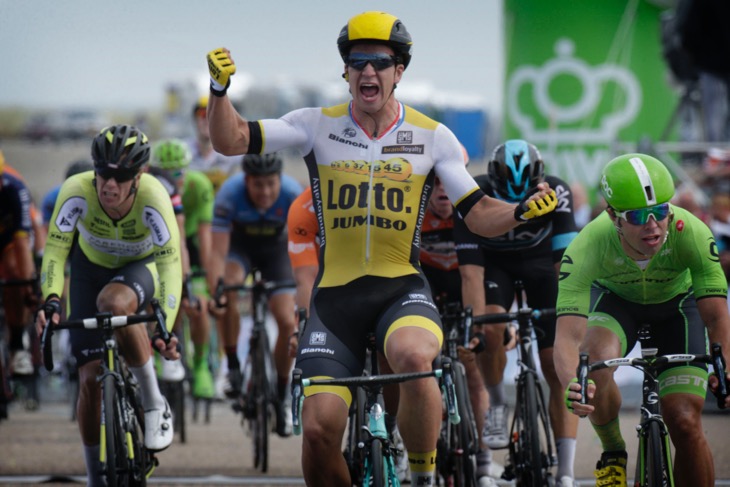 オランダ ディラン・フルーネヴェーヘン(ロットNLユンボ)が初優勝