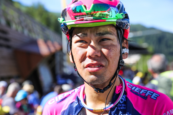 再び落車に巻き込まれた新城幸也(ランプレ・メリダ)
