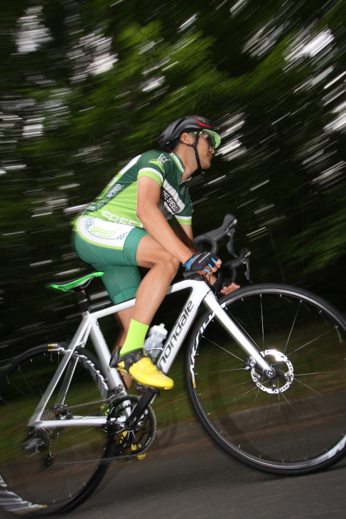 「高い安心感にロードレーサーの未来を感じた」恒次智(サイクルショップフリーダム)