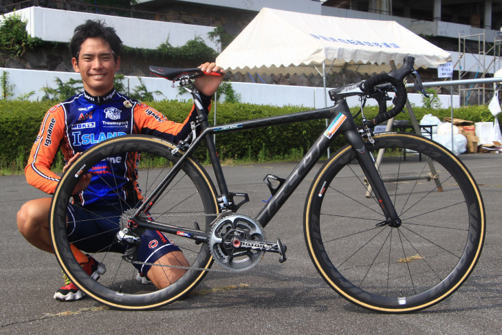 中村龍太郎さん(イナーメ信濃山形)フェルト F FRD