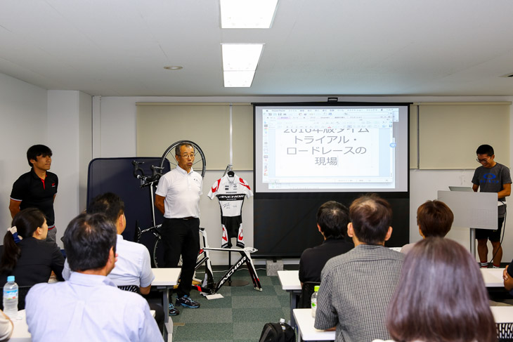 進行は山崎敏正氏(シルベストサイクル統括店長)