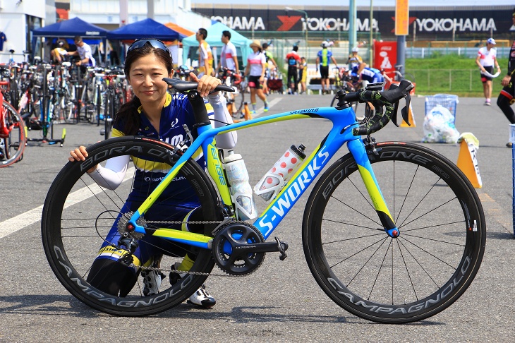 山崎恵理子さん (なるしまフレンドMAX)スペシャライズド S-works Venge