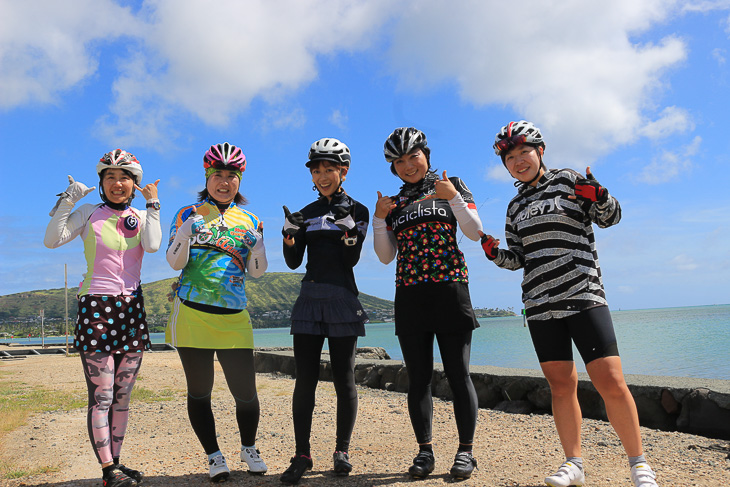 女性ライダー集合!ということで記念写真をパチリ