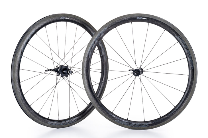 ジップ 303 NSW Carbon Clincher