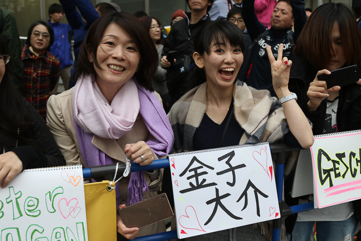 シンプルなパネルですが国内選手への応援も忘れていません!