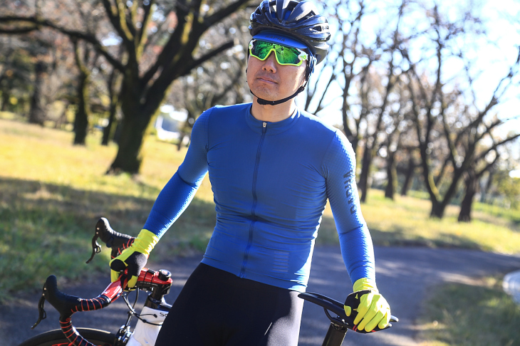 「Raphaらしい上質な生地と丁寧なつくりで着心地はバツグン」佐藤淳(カミハギサイクル)