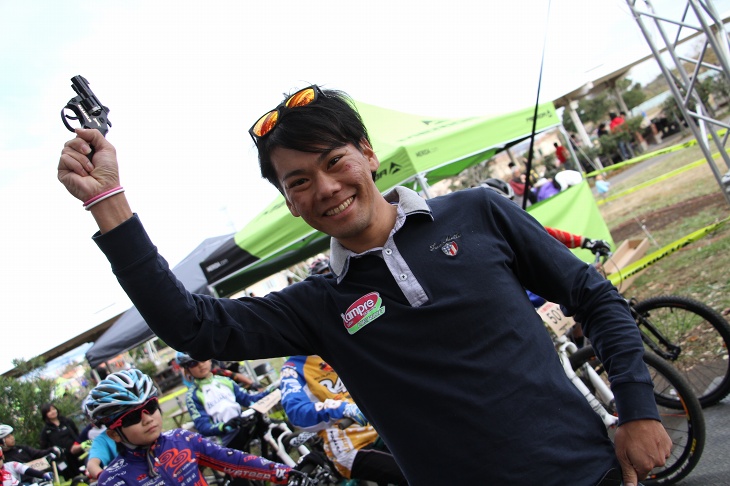 スターターを務める新城幸也選手 実はこういう経験は初めてなんだとか