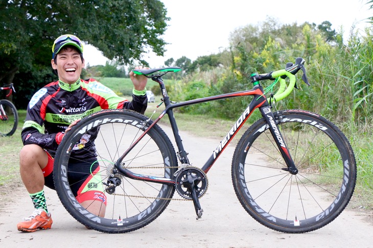 中村龍太郎(SNEL CYCLOCROSS TEAM)のメリダ CYCLO CROSS