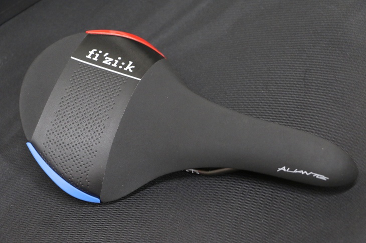 フィジーク ALIANTE R3 k:ium Large(FDJ)