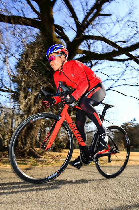 「スピードを乗せるとバイク自体がスッと前に進んでくれる」藤岡徹也(シルベストサイクル)