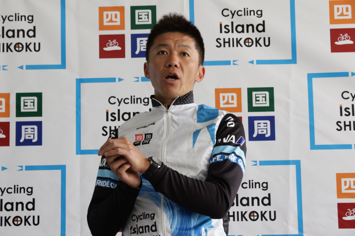 サイクリングアイランド四国プロジェクトパートナー&ルート監修者の門田基志選手(ジャイアント)