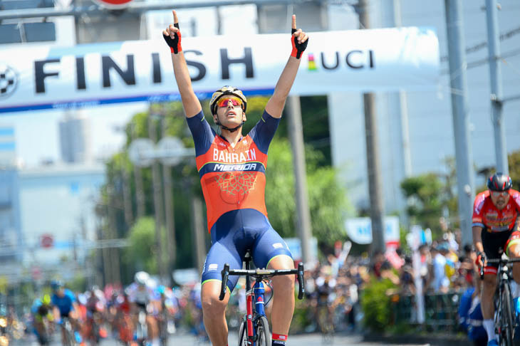 序盤からの逃げ切りで東京ステージを制したヨン・イラストルサ(バーレーン・メリダ)