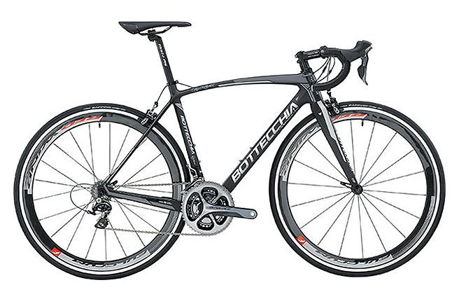 ボッテキア 8AVIOEVO (M.CARBON/GRAY、※写真のコンポーネントは新型105ではありません)