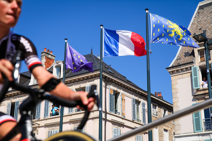 EUとフランス、そしてオート=ソーヌ県の旗
