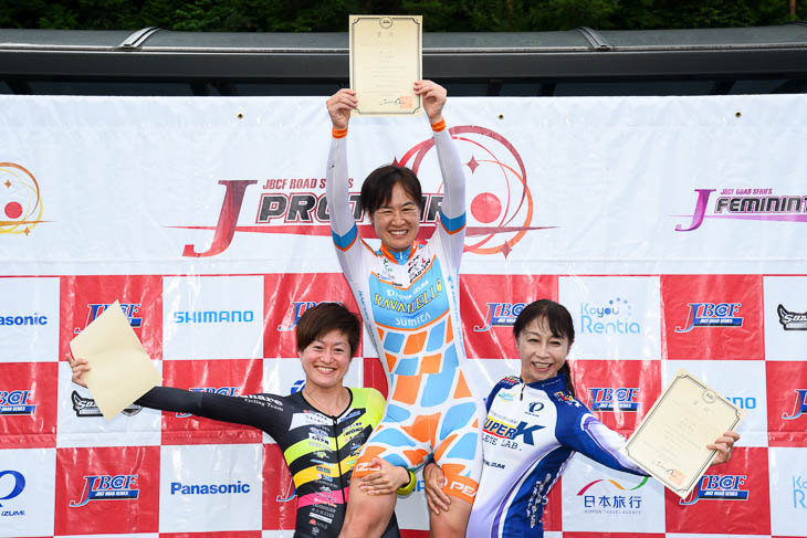 女子3kmインディヴィデュアル・パーシュート 表彰式