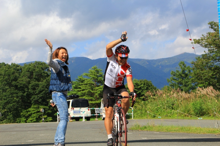 片岡さんとハイタッチ!