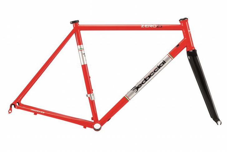 デダチャイストラーダ ACCIAIO ZERO25(レッドグロッシー)