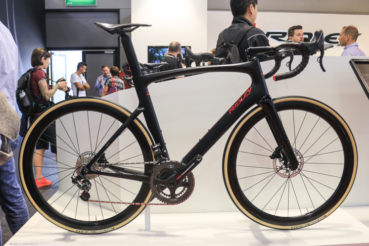 リドレー NOAH SL DISC AERO PLUS(ユーロバイクにて撮影)