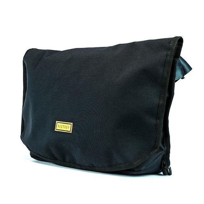 リストラップ Pack Messenger Bag(ブラック)