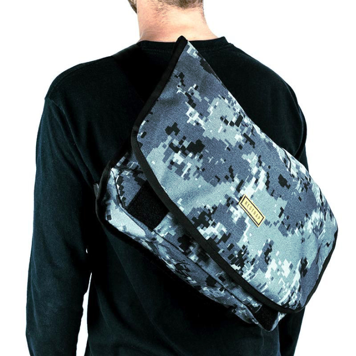 リストラップ Pack Messenger Bag(デジカモ)