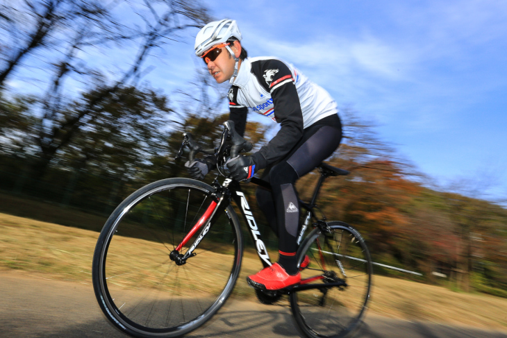 「優れた振動吸収性とトラクション性能による安定感のある走り」杉山友則(Bicicletta IL CUORE)