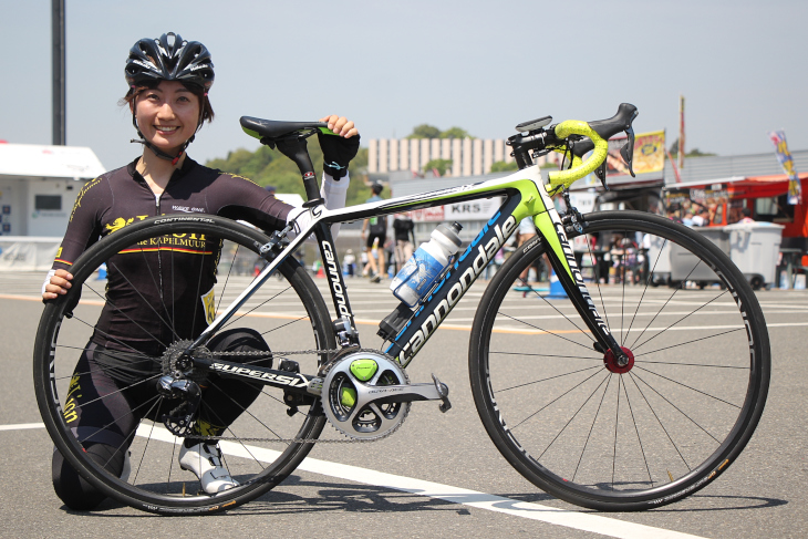 大宅陽子さん(チームリオン) キャノンデール SUPERSIX 5