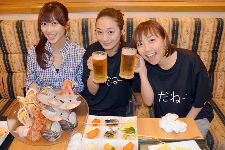 夕飯は新鮮な海の幸たっぷり!未経験の食感と甘さに大興奮!鶴雅リゾートにて。