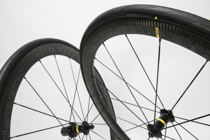 マヴィック COSMIC PRO CARBON UST(ツール・ド・フランス限定モデル)